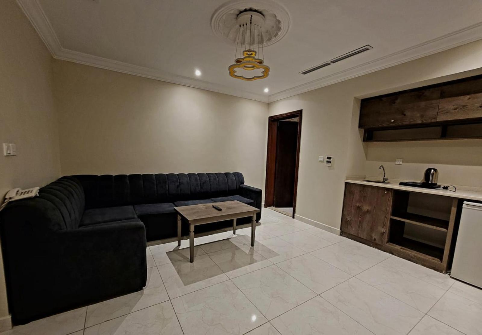 نايس لاند للأجنحة الفندقية Jeddah Ngoại thất bức ảnh